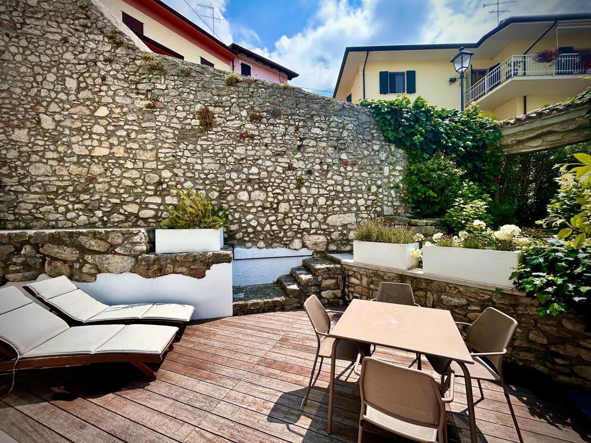 Villa Borgo Borago Brenzone sul Garda Zimmer foto